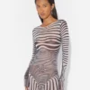 Re-Edition – the Navy Blue Body Morphing Dress