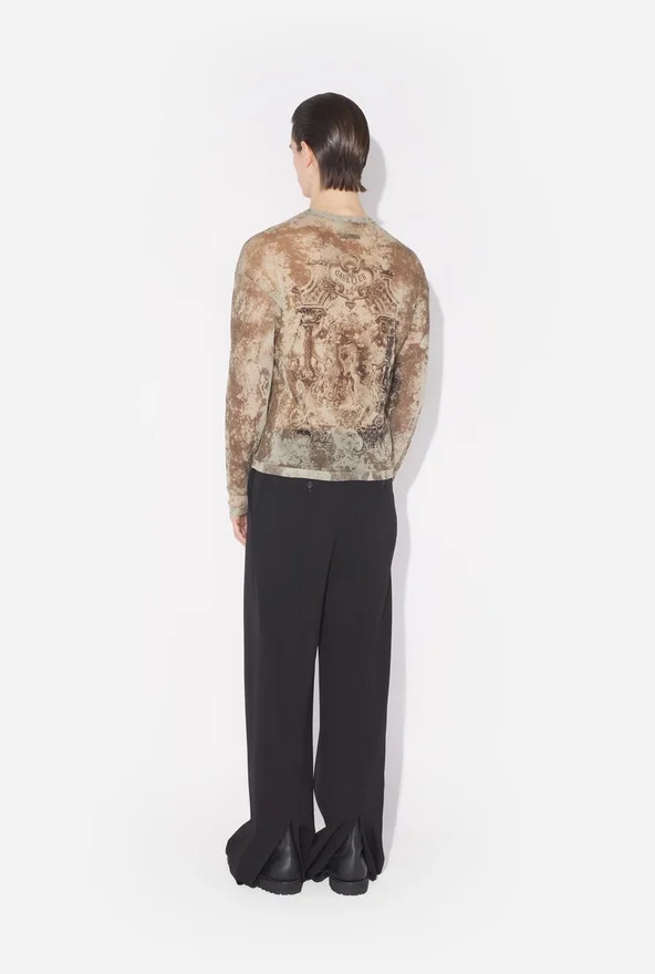 The Oversized Beige Madaillon Top The Oversized Beige Madaillon Top
