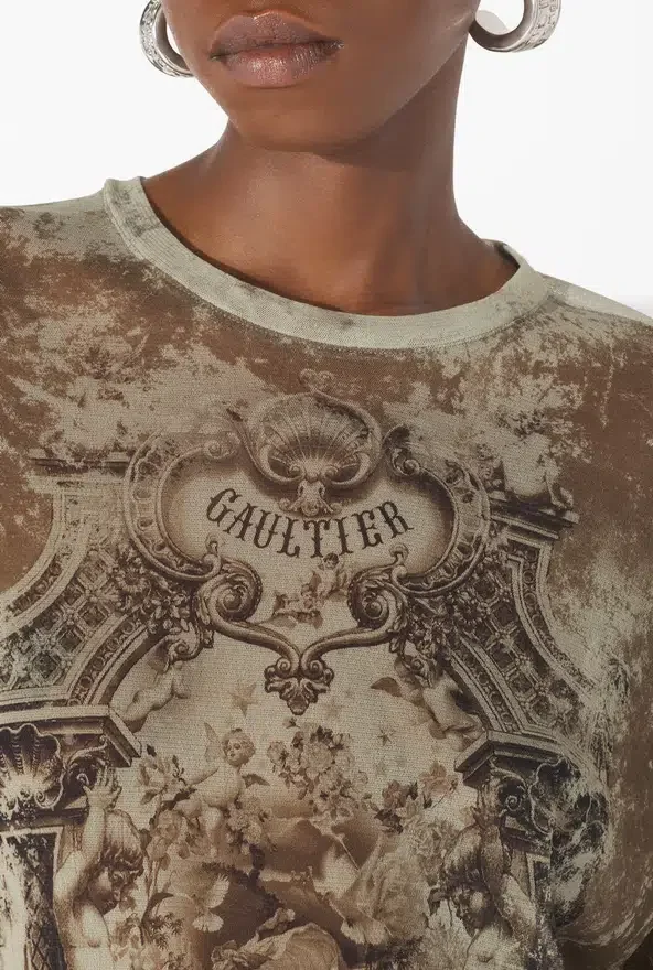 The Oversized Beige Madaillon Top The Oversized Beige Madaillon Top