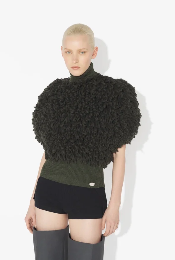 The Sleeveless Loop-Stitch Sweater The Sleeveless Loop-Stitch Sweater