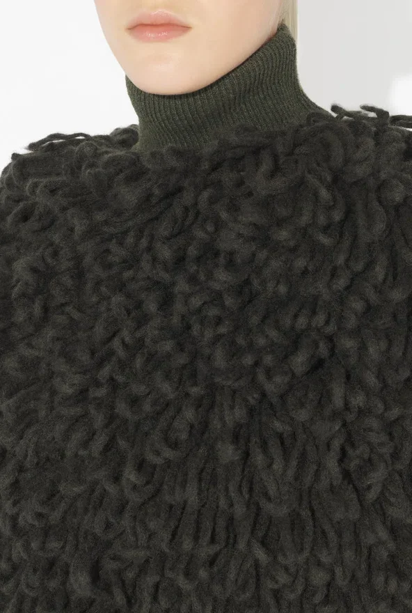 The Sleeveless Loop-Stitch Sweater The Sleeveless Loop-Stitch Sweater