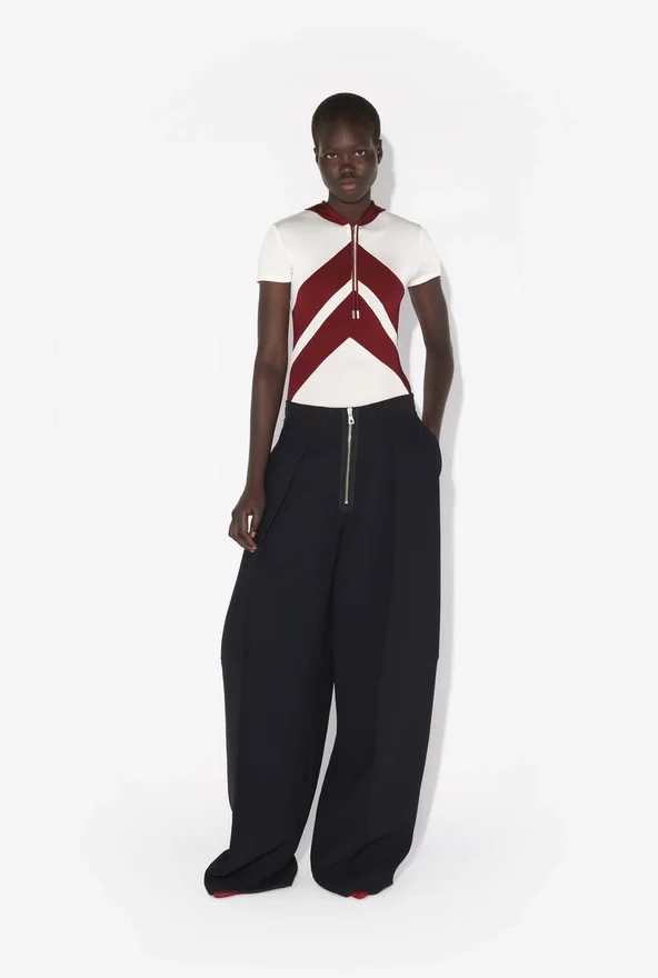 The White T-Shirt with Chevrons The White T-Shirt with Chevrons