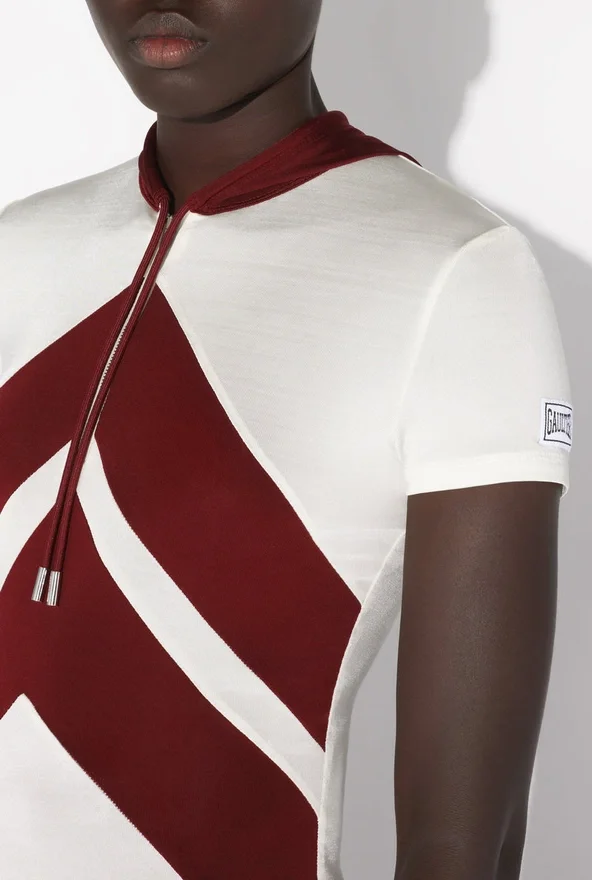 The White T-Shirt with Chevrons The White T-Shirt with Chevrons